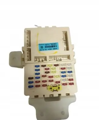 Hyundai ix35 Fuse module 919502S741