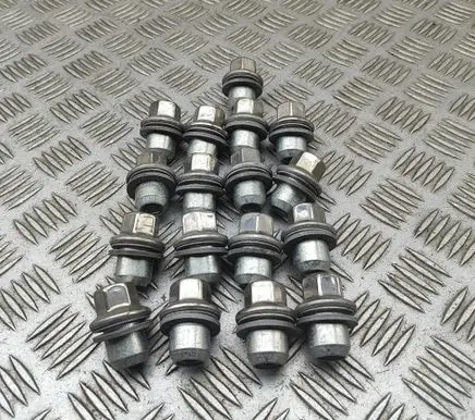 Land Rover Defender Nuts/bolts M8B21012AA LR173842