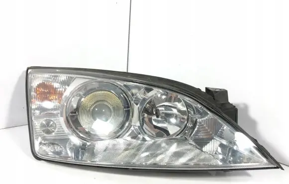 Ford Mondeo Mk III Headlight/headlamp