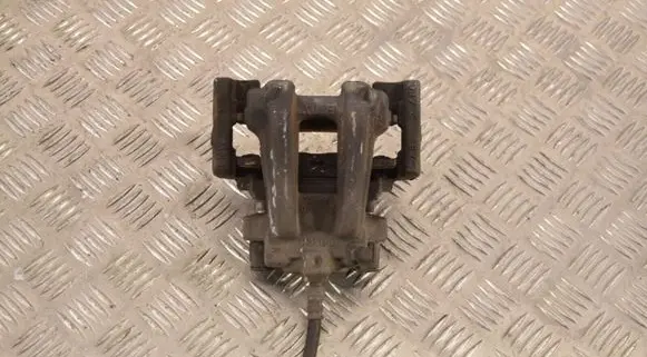 BMW 4 F32 F33 Rear brake caliper