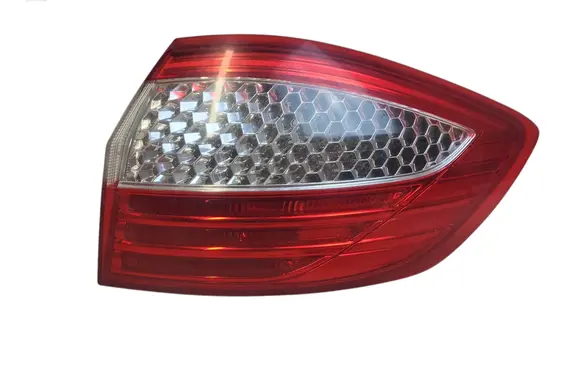 Ford Mondeo MK IV Rear/tail lights 7S7113404B 11380