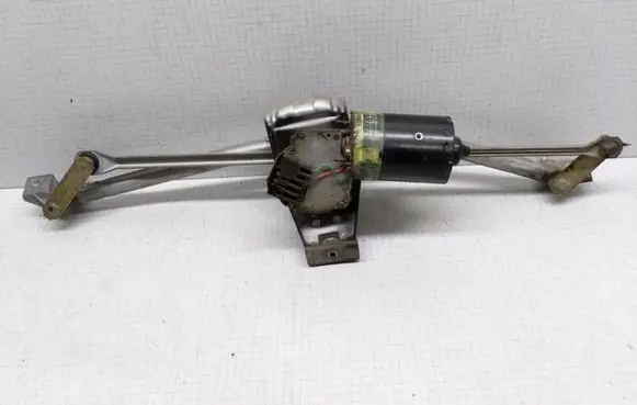 Audi 80 90 B3 Front wiper linkage 893955023A