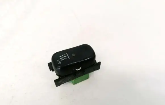 Mercedes-Benz A W168 Seat heating switch 2108212651 501770