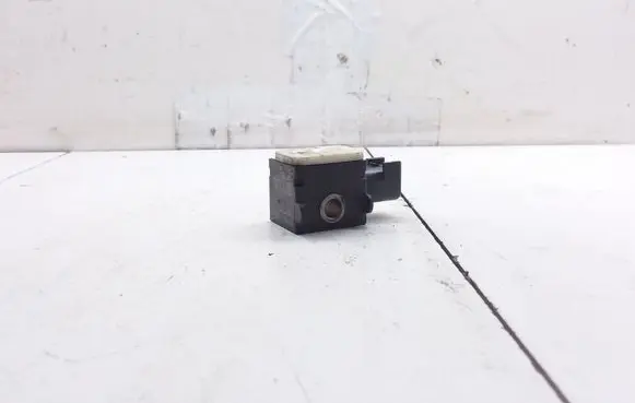KIA Carens II Airbag deployment crash/impact sensor 959301D000