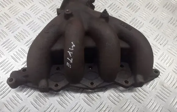 Suzuki Baleno EG Exhaust manifold