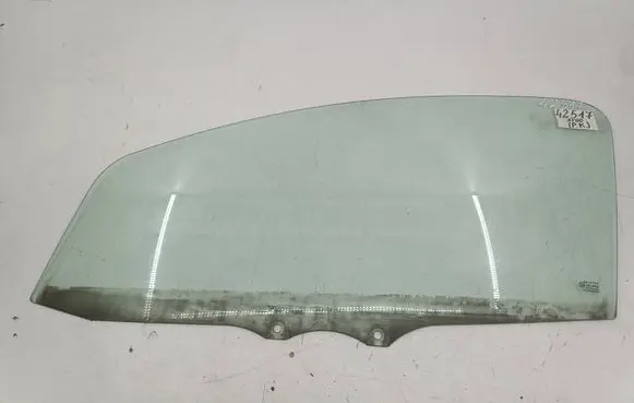 Toyota Aygo AB10 Front door window/glass (coupe) 