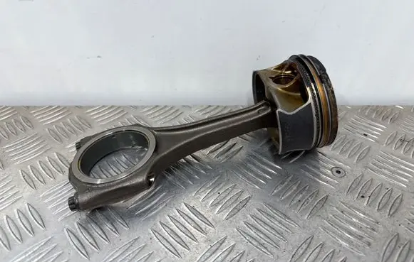 Audi A4 S4 B9 8W Connecting rod/conrod R6MK 06M100C