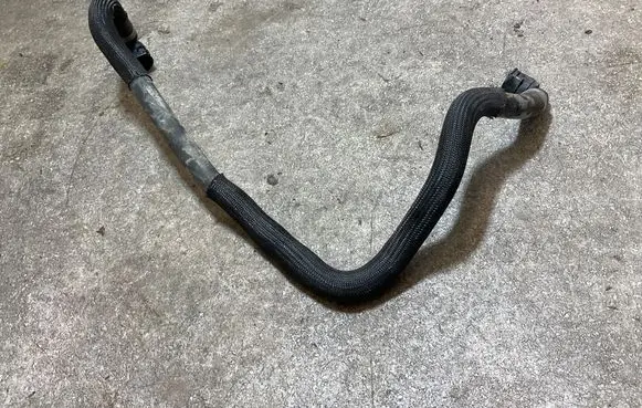 Citroen C4 III e-C4 Electric car engine cooling hoses/pipes 