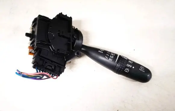 Toyota Corolla Verso E121 Wiper control stalk 173647