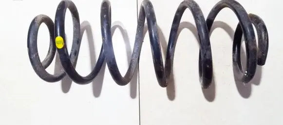 Toyota Yaris Rear coil spring