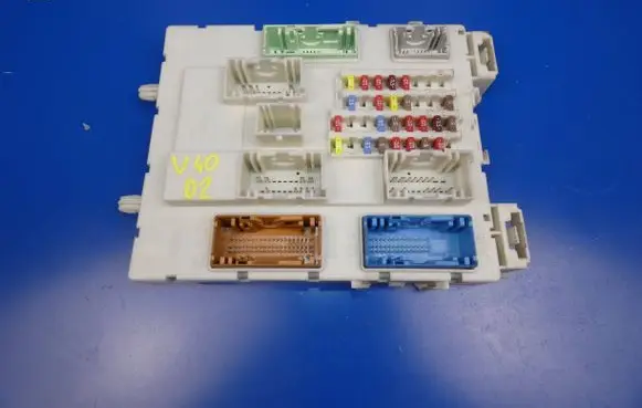 Volvo V40 Comfort/convenience module 31394621 8564065473 023748