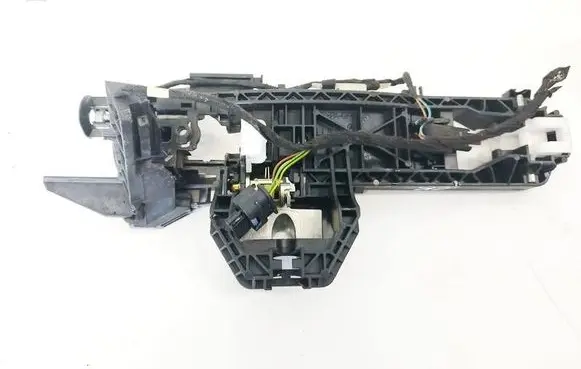 Mercedes-Benz A W176 Front door exterior handle A2047602834