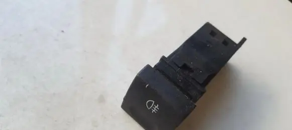 Fog light switch