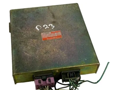 Nissan Terrano Engine control unit/module 2371080G20 4079013270
