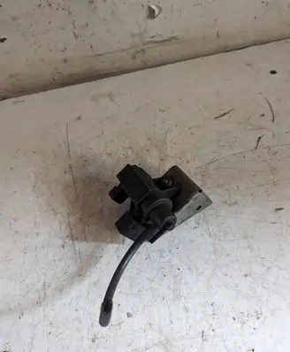 BMW 1 E81 E87 Turbo solenoid valve 7796634 70057900