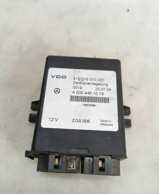 Mercedes-Benz Sprinter W901 W902 W903 W904 Door central lock control unit/module 410215010001 A0004461019