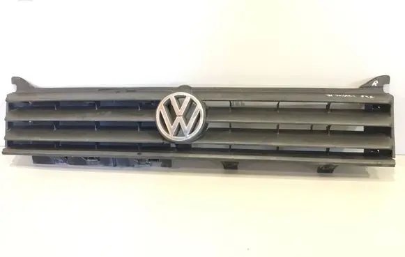 Volkswagen PASSAT B2 Front bumper upper radiator grill 321853653N