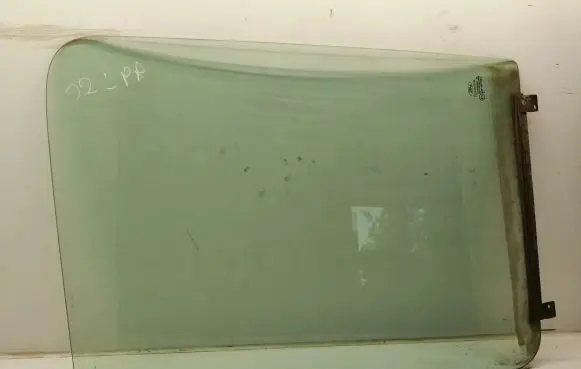 Ford Transit Front door window/glass (coupe) 43R007023
