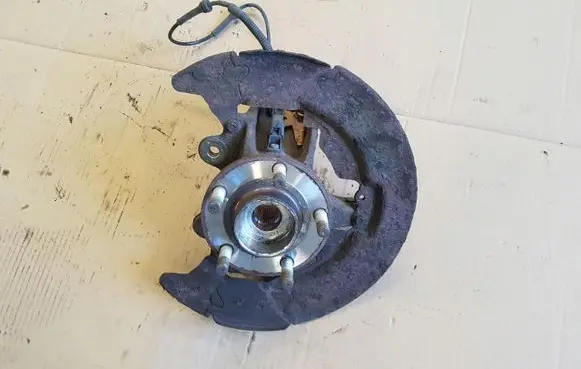 Volvo V50 Front wheel hub