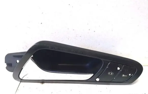 Volkswagen PASSAT B6 Front door interior handle 3C1837113
