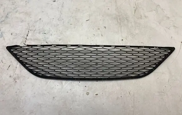 Seat Ibiza IV (6J,6P) Front bumper lower grill 6J0853667