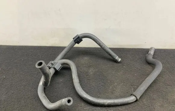 Audi A6 S6 C6 4F Engine coolant pipe/hose