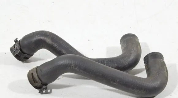 Porsche Cayman 987 Engine coolant pipe/hose 99657258305