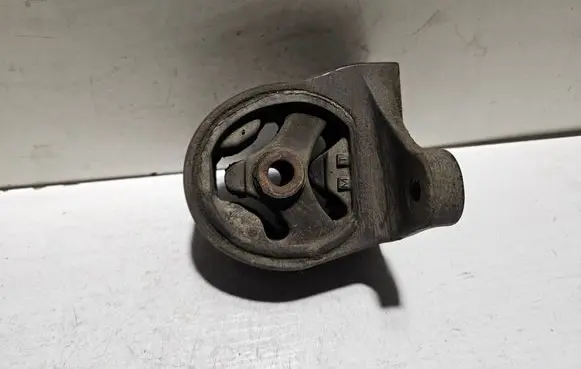 Honda Civic Gearbox mount 