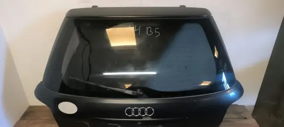 Audi A4 S4 B5 8D Tailgate/trunk/boot lid 