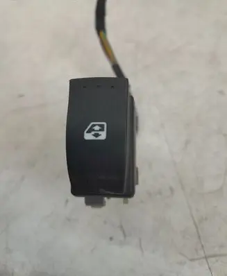 Renault Laguna II Electric window control switch 28082