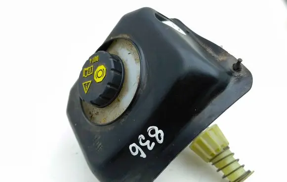 Audi A4 S4 B9 Master brake cylinder 1K0945459C 10122618