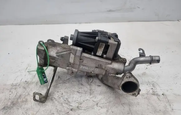 Ford Focus EGR valve cooler 50563902