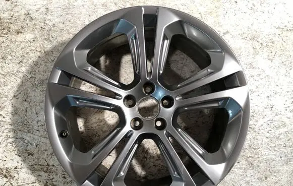 Audi Q5 SQ5 R20 alloy rim 