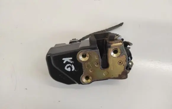 Chrysler 300M Rear door lock