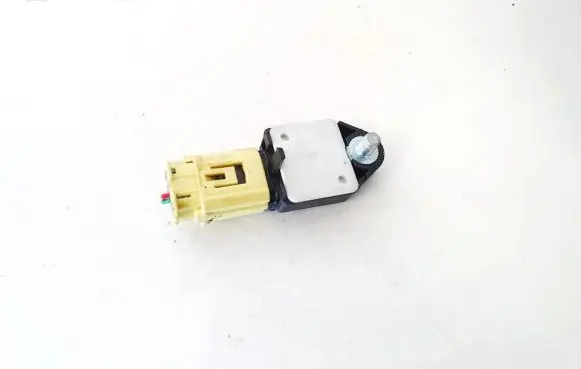 Toyota Aygo AB10 Airbag deployment crash/impact sensor 8983102020 89831-02020