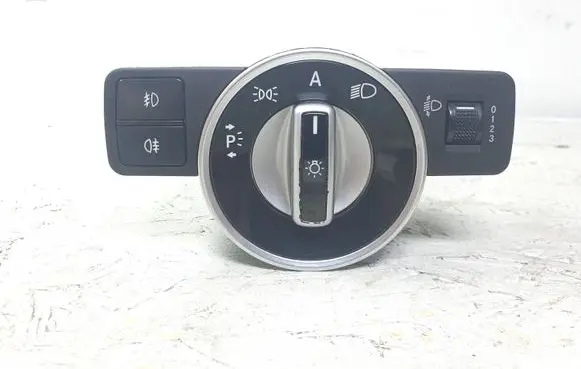 Mercedes-Benz C W204 Light switch A2049058002