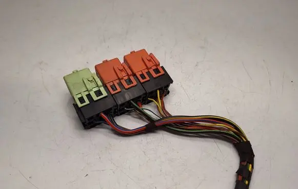 BMW 5 E60 E61 Other relay 1742690 12631742690 12630153635