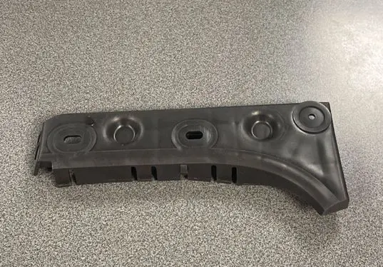 Audi A6 S6 C5 4B Front bumper mounting bracket 4B0807284B