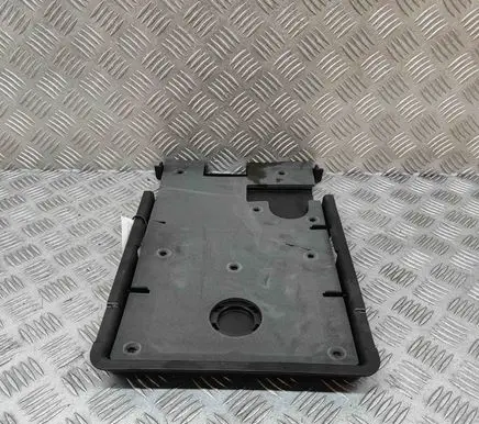Mercedes-Benz GLS X167 Battery box tray A1676193700