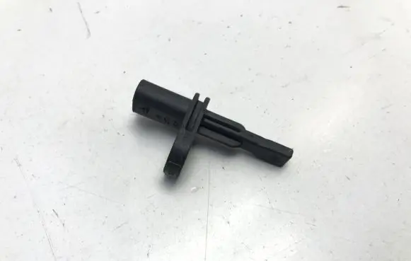 Opel Mokka B ABS wheel speed sensor 9824439980