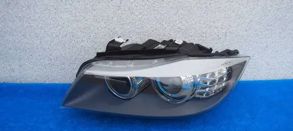 BMW 3 E90 E91 Headlight/headlamp 7202583
