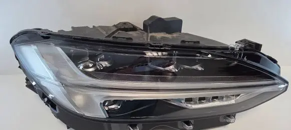 Volvo S90, V90 Headlight/headlamp 31386165 89909568 7469TDD
