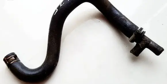 Honda FR-V Engine coolant pipe/hose
