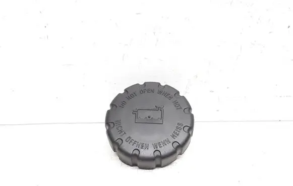 Mercedes-Benz ML W164 Coolant expansion tank/reservoir cap 2105010715