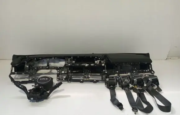 KIA Sportage Radio/GPS head unit trim 