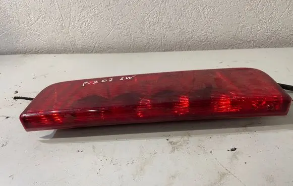 Peugeot 207 Third/center stoplight 89039754