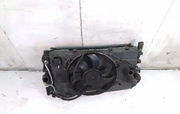 Opel Astra J Radiator set 13347464 0831C 8135