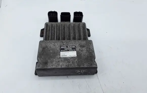 Lexus IS 220D-250-350 Fuel injection control unit/module 8987120070 1310001371