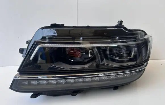 Volkswagen Tiguan Allspace Headlight/headlamp 5NN941081C