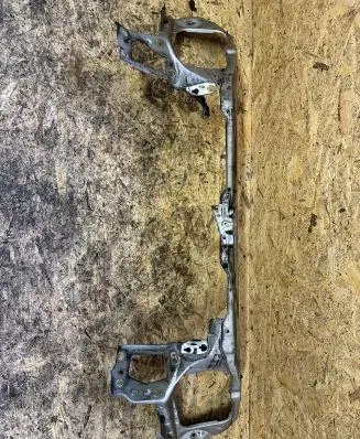 Opel Vectra C Bottom radiator support slam panel GM13106795 329812309